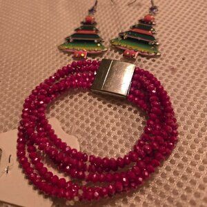 Multi-strand red bead bracelet with silver accents & coordinating earrings